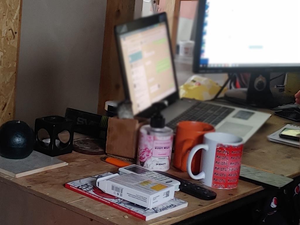 Roast My Desk