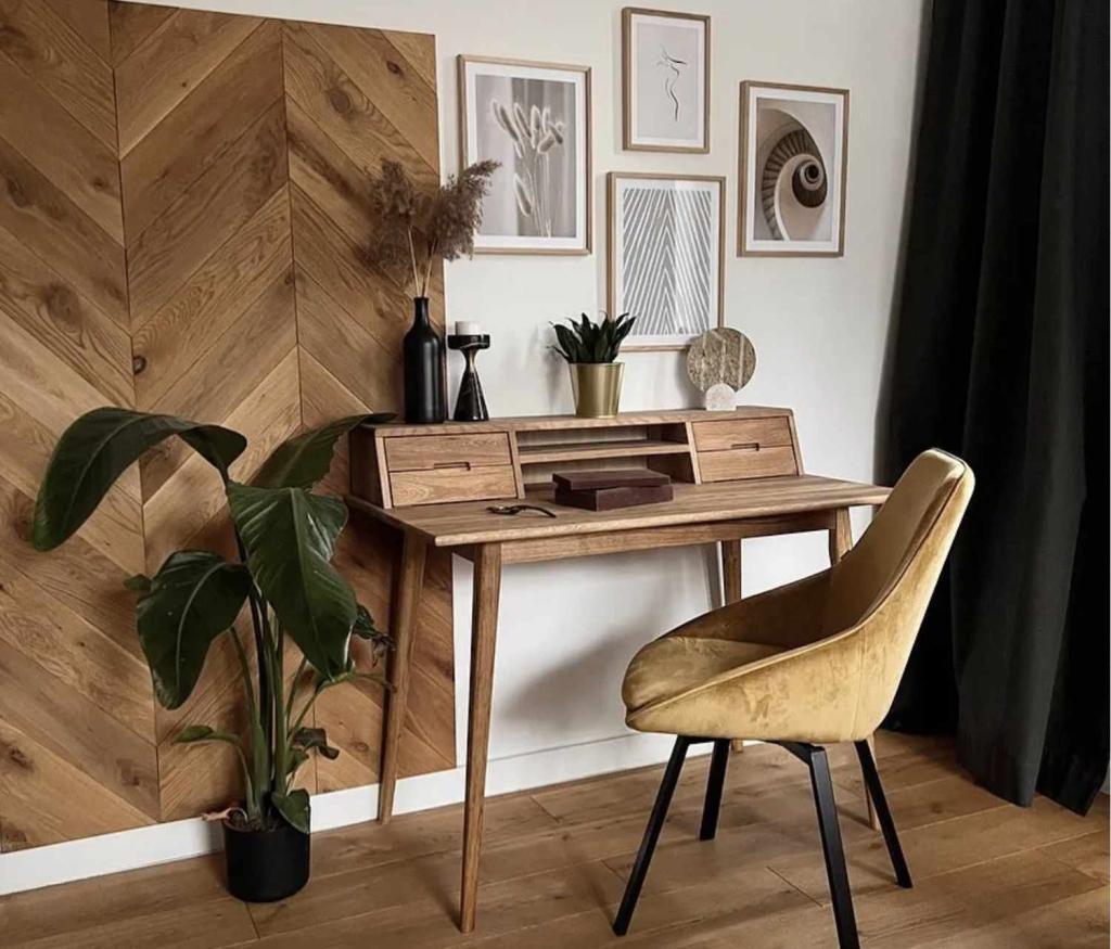 Roast My Desk