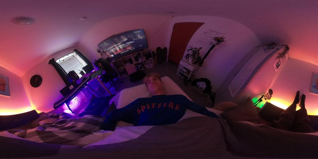 Roast My Desk