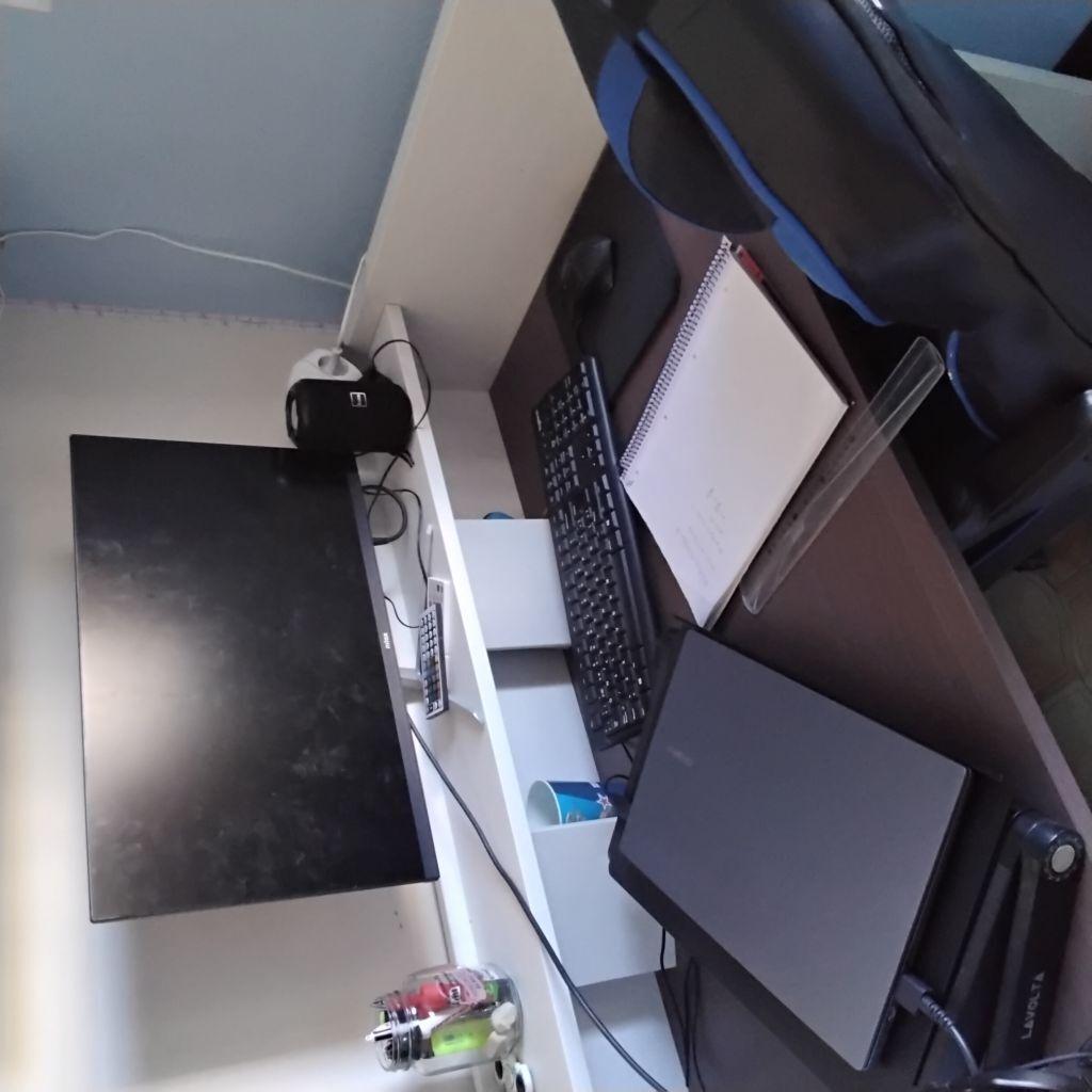 Roast My Desk