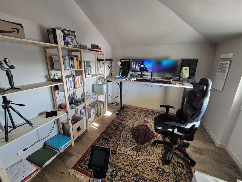 Roast My Desk