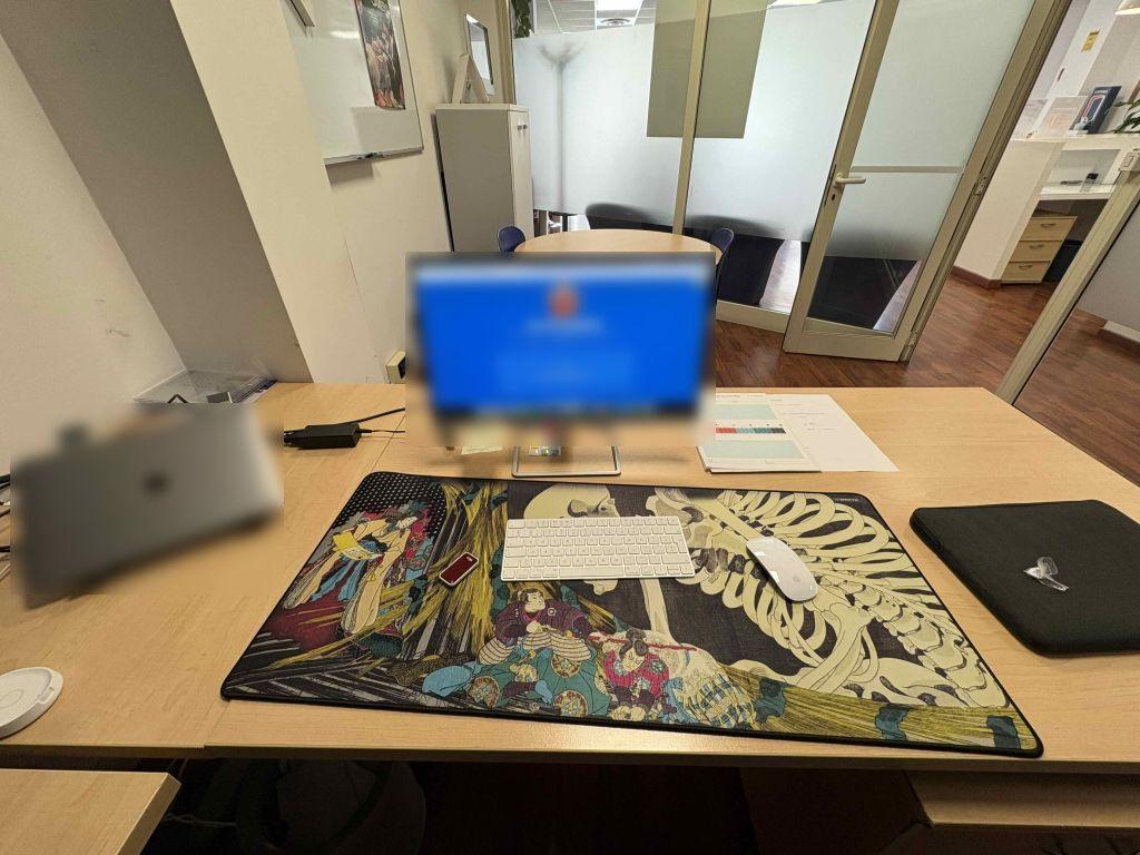 Roast My Desk