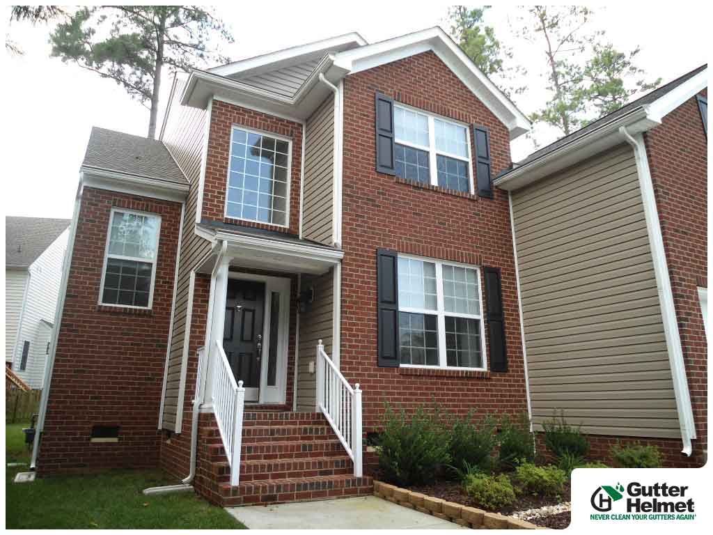 12.15 gutterhelmet.com_dealers_north-carolina_charlotte_gutter-helmet-piedmont 2.jpg