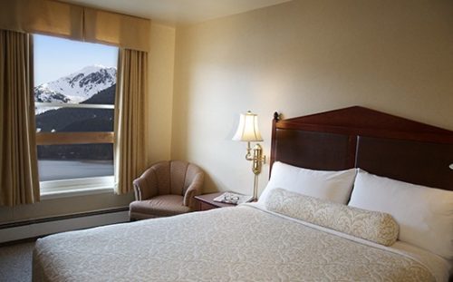 Wmbnf Queen View Room1 533X331 Wmbnf Queen View Room1 533X331
