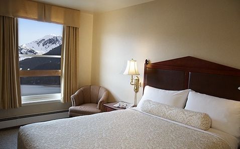 Wmbnf Queen View Room1 533X331 Wmbnf Queen View Room1 533X331