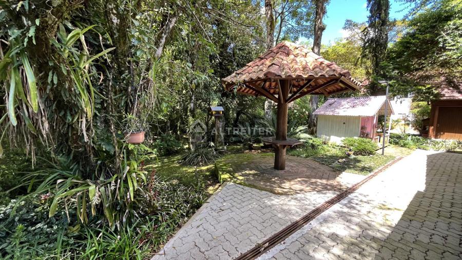 JARDIM FUNDOS