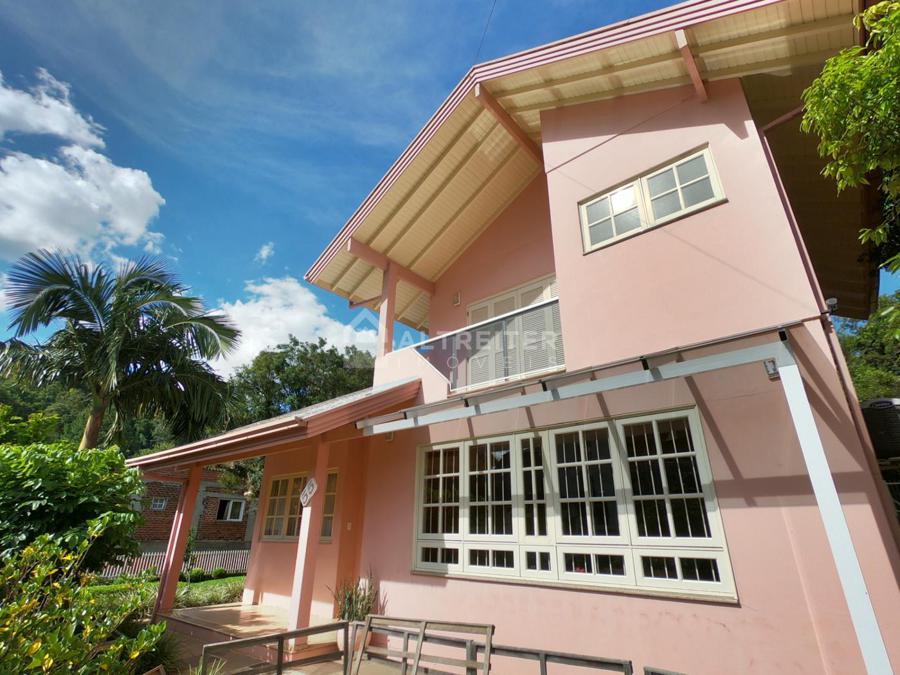 FACHADA OESTE