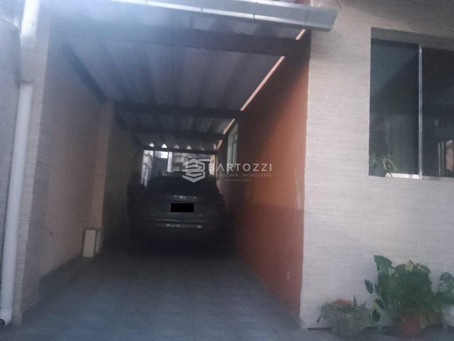 GARAGEM LATERAL 3 VAGAS