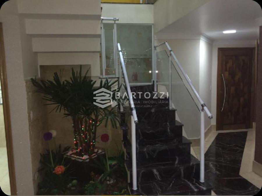 ESCADA ACESSO 2º ANDAR