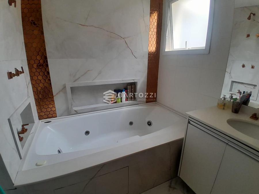 SUITE MASTER WC
