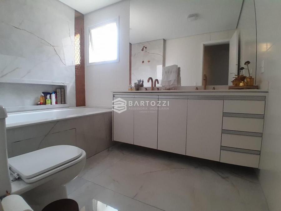 SUITE MASTER WC