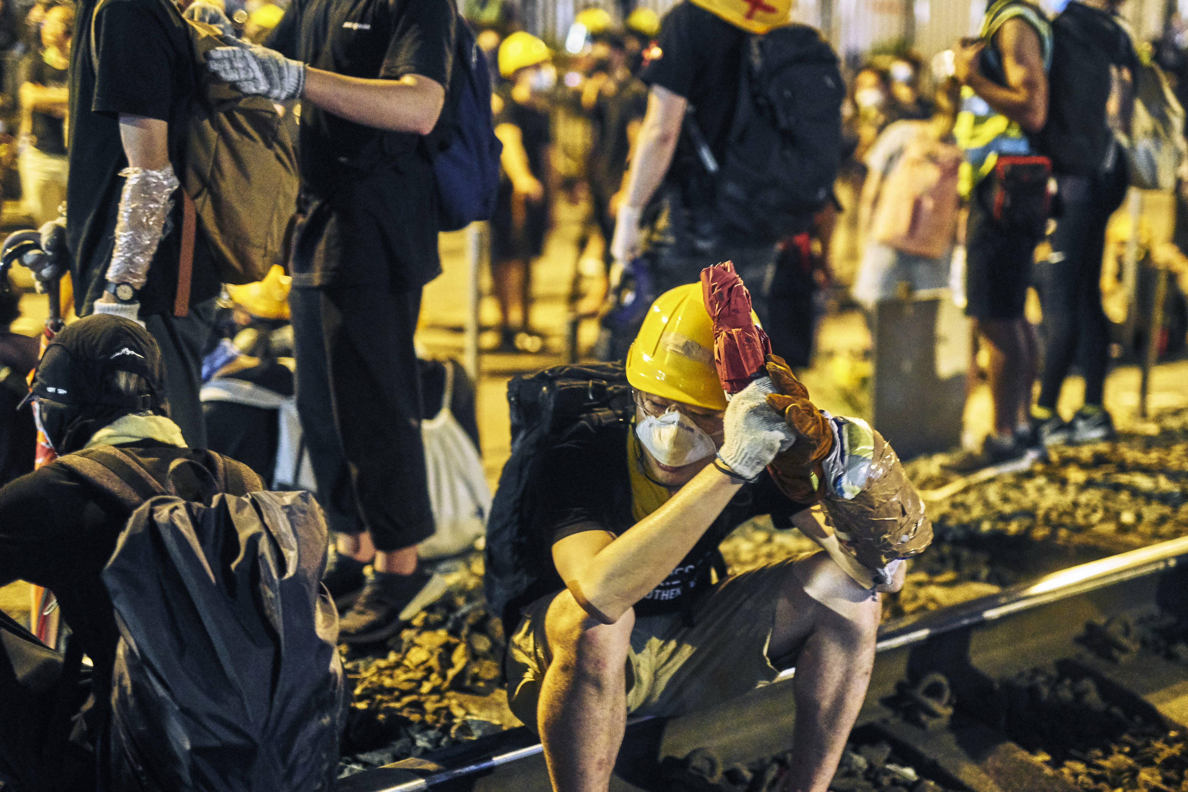 A pedido: los manifestantes han estado planeando sus movimientos en línea, pero están preocupados por ser vigilados por las autoridades.