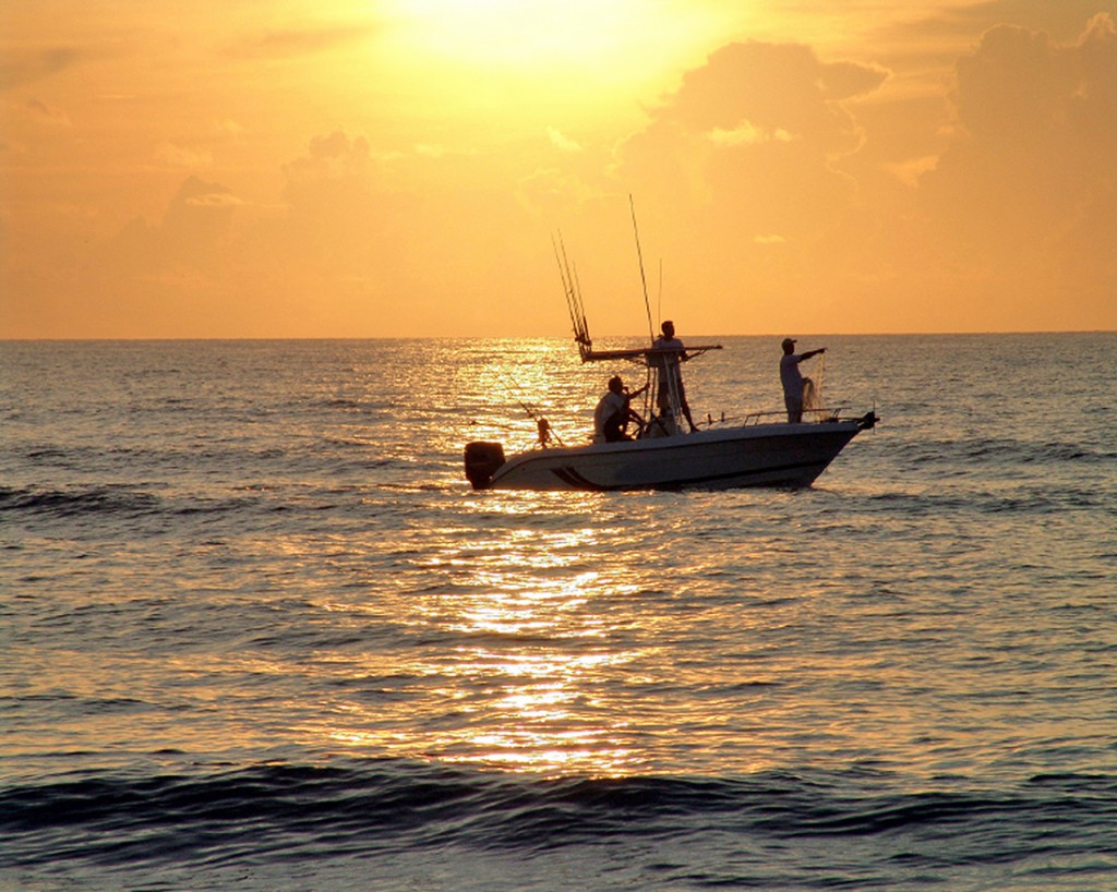 fishing_boat_sunset
