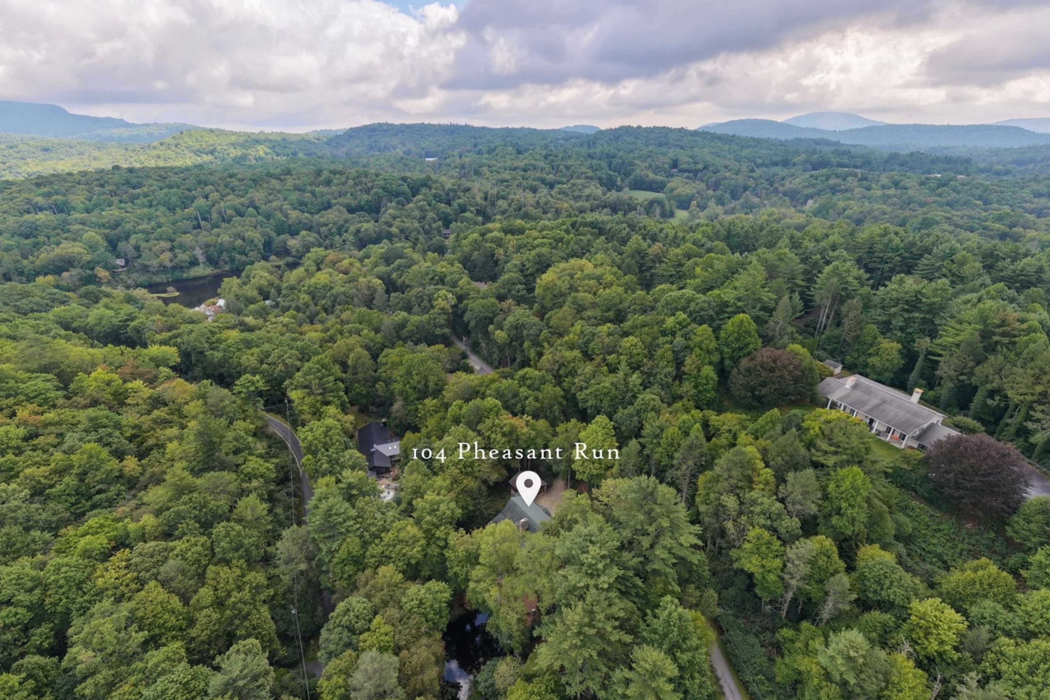 104 Pheasant Run, a home in the Cold Springs community of Highlands, North Carolina