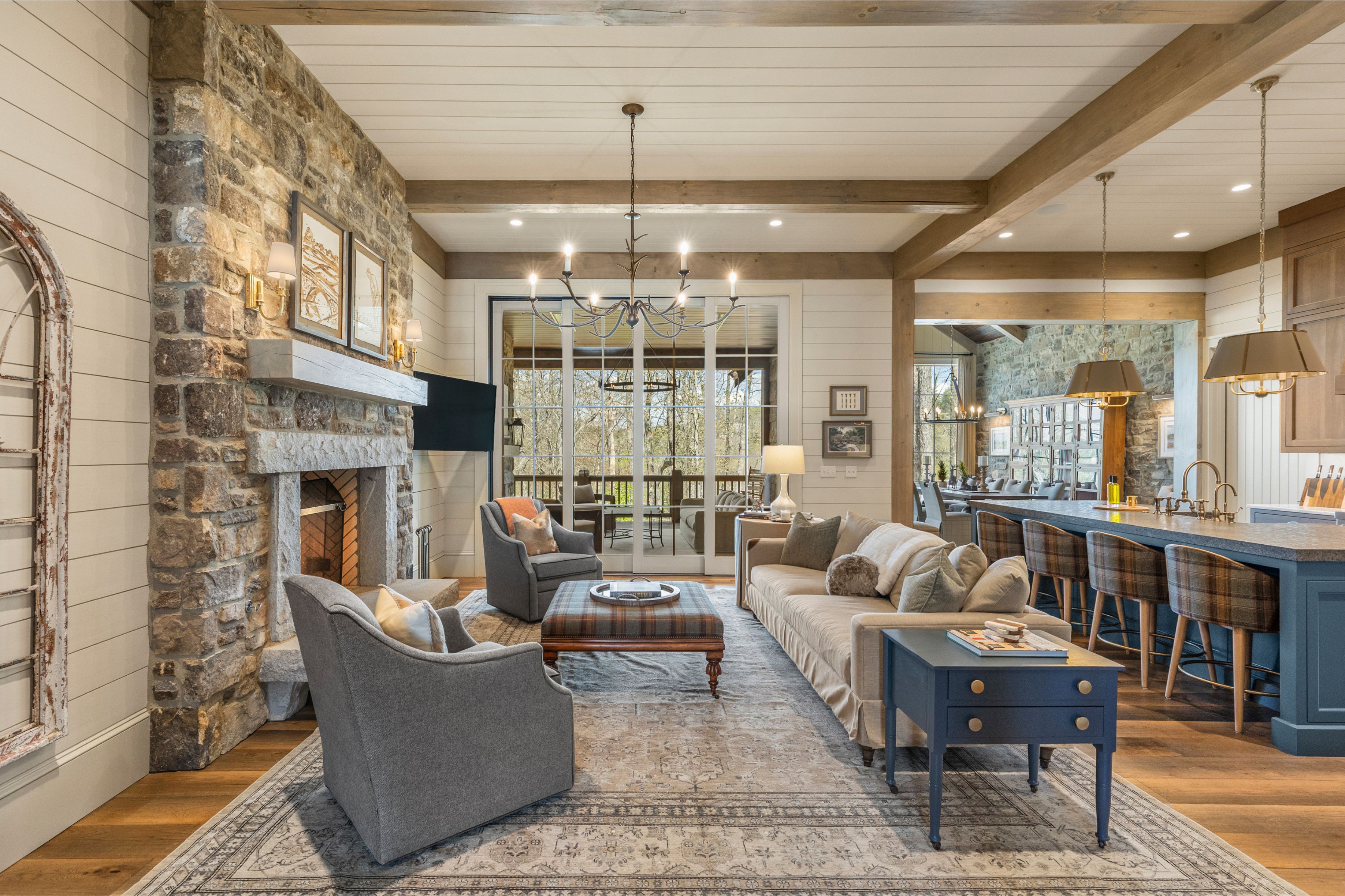 1346 Burl Lane main level interior