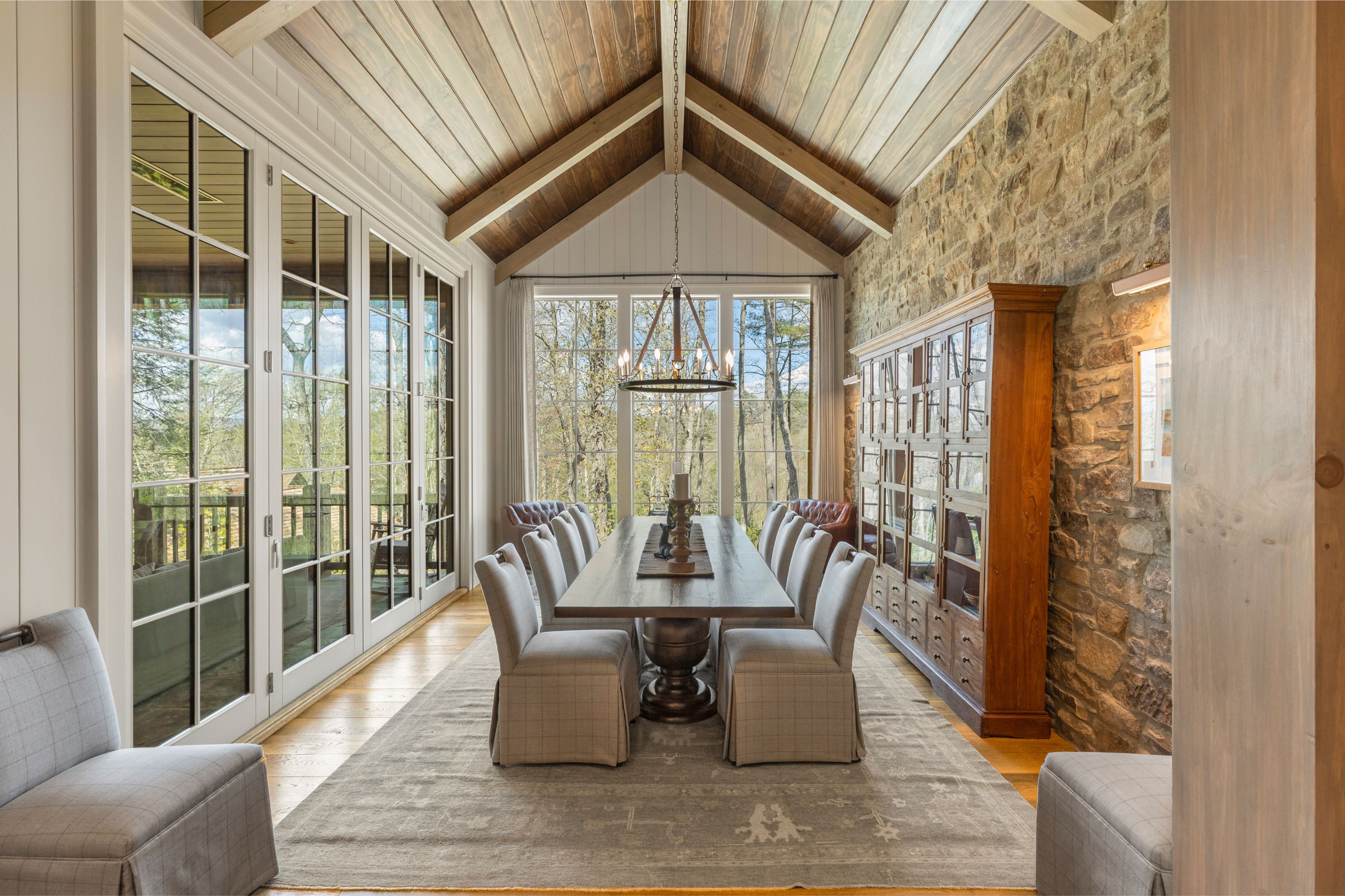 1346 Burl Lane kitchen