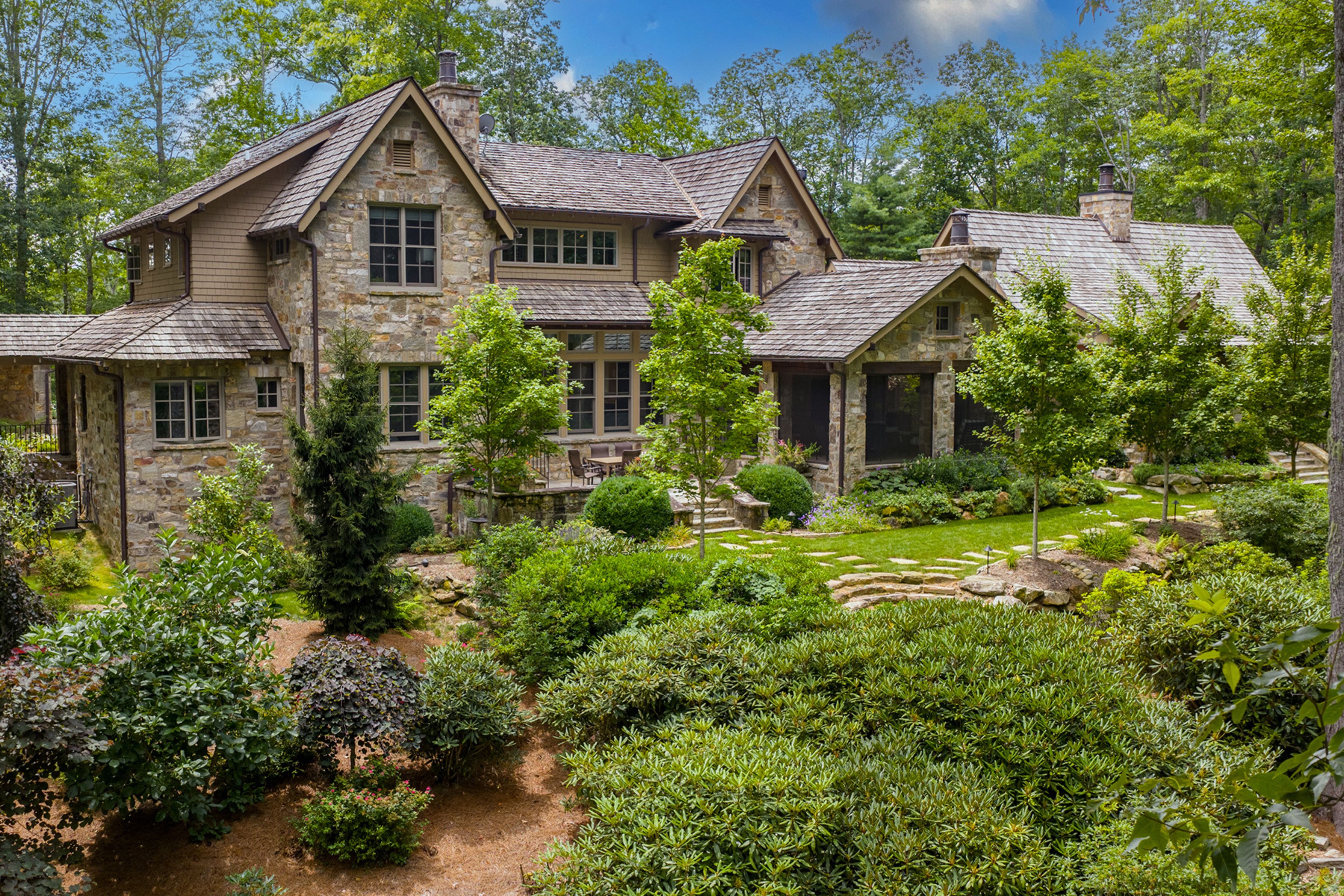 Exterior with English gardens