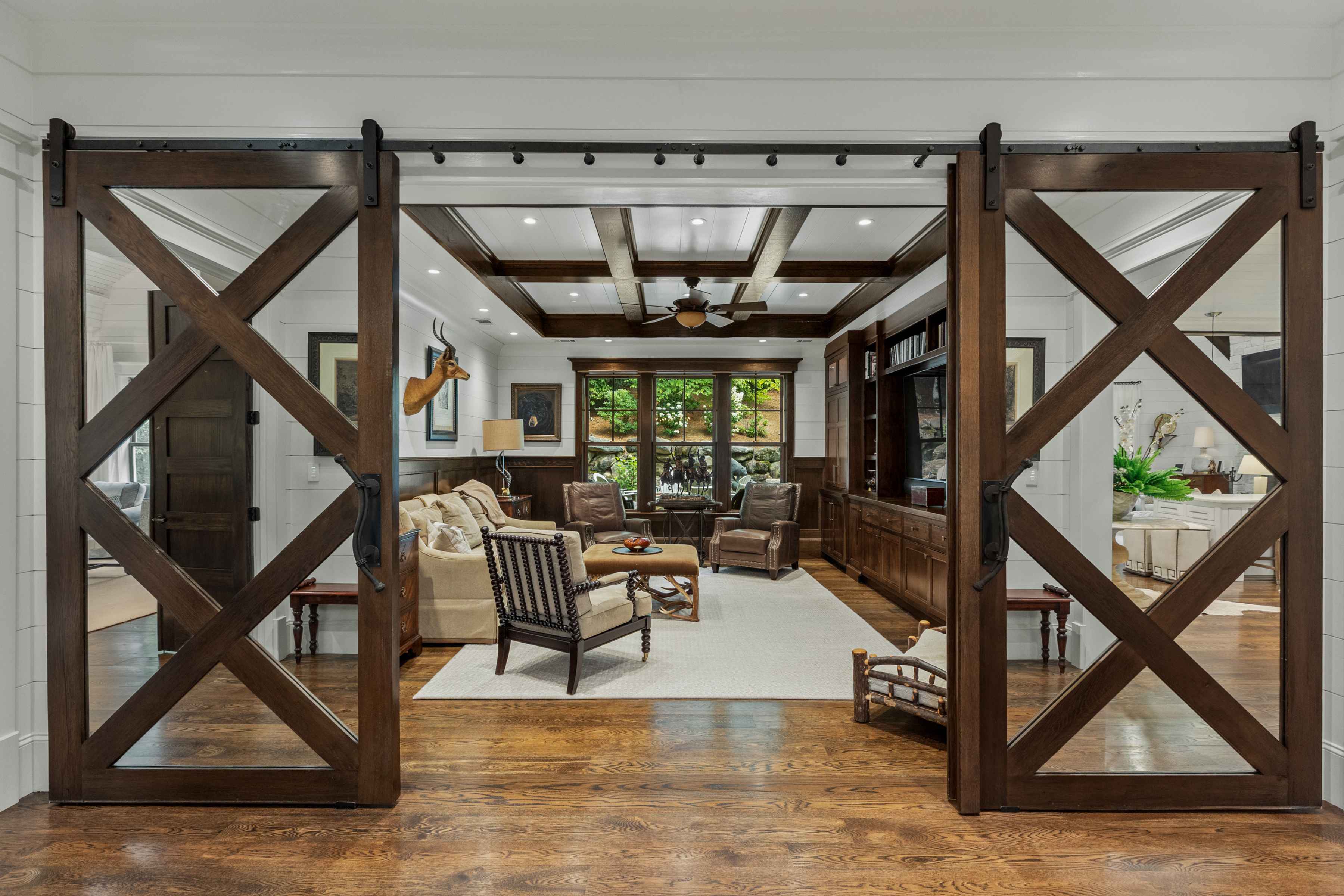 329 High Mountain Drive, a home in Mountaintop Golf & Lake Club