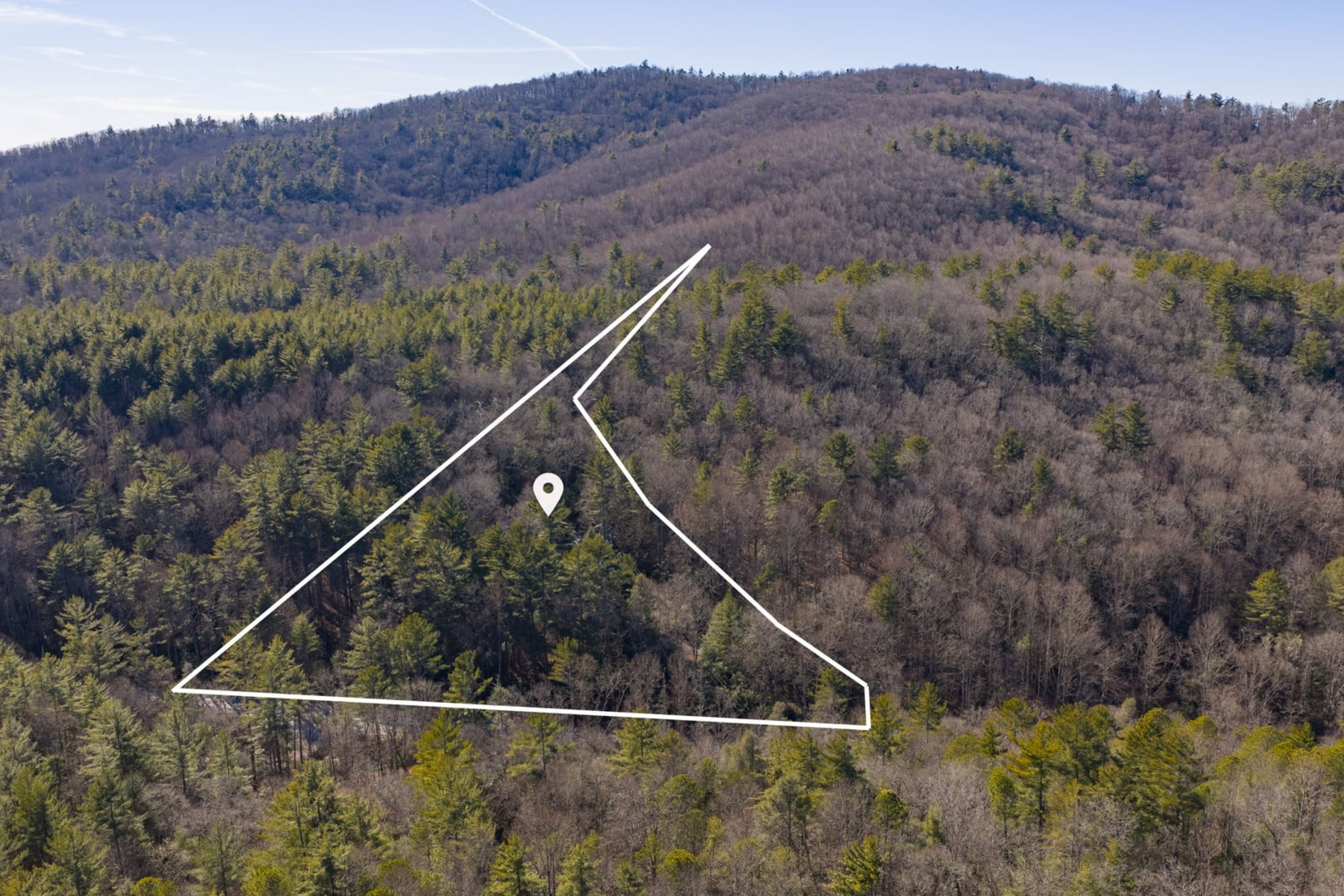 Mountain cottage property