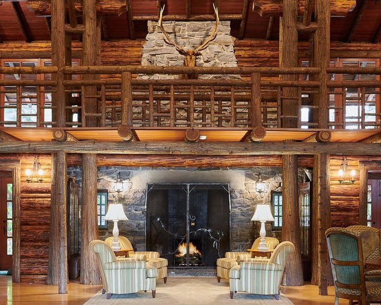 MONTANA REAL ESTATE ROUNDUP - FIREPLACES THAT BRING BEAUTY & WARMTH