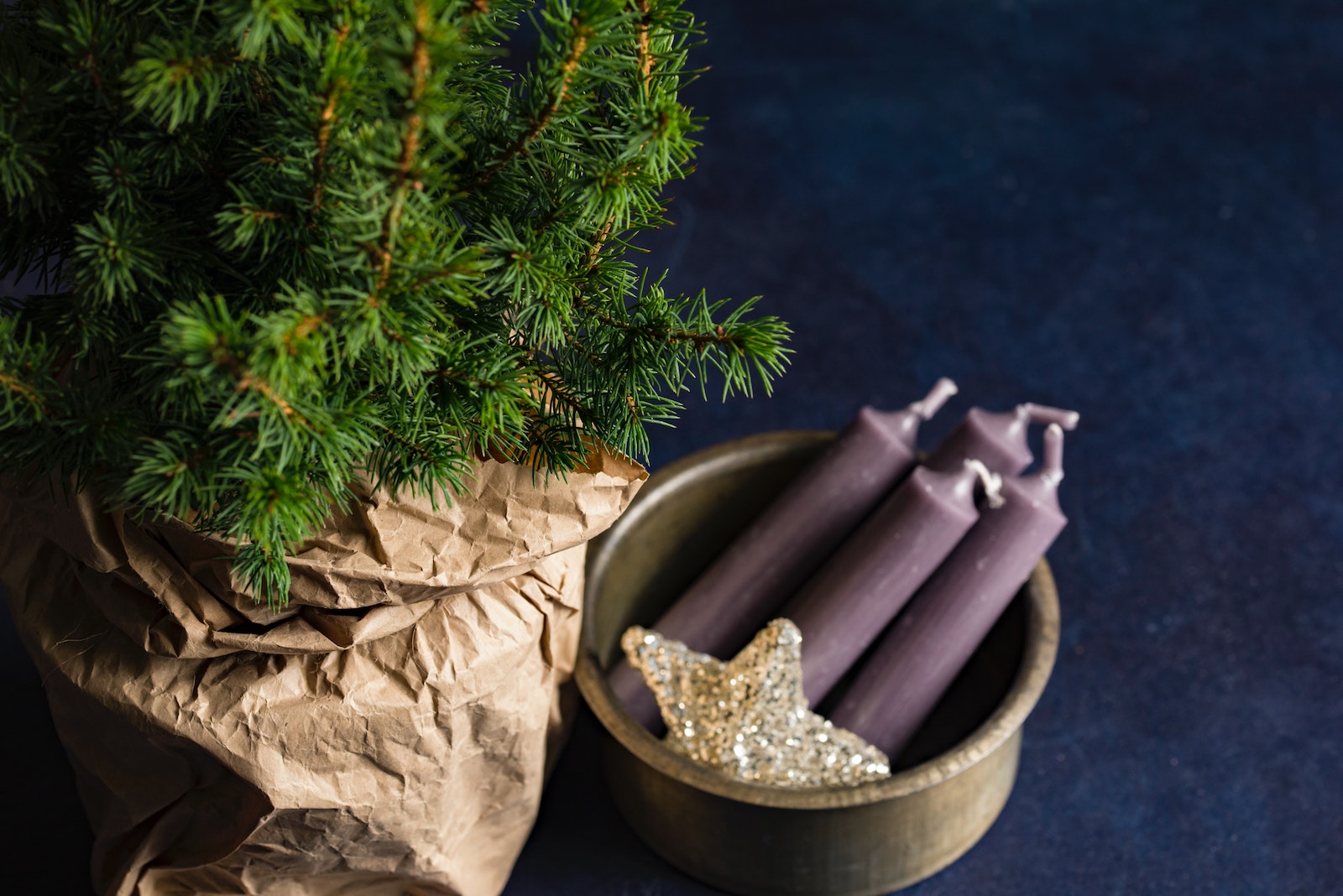 DECK THE HALLS!