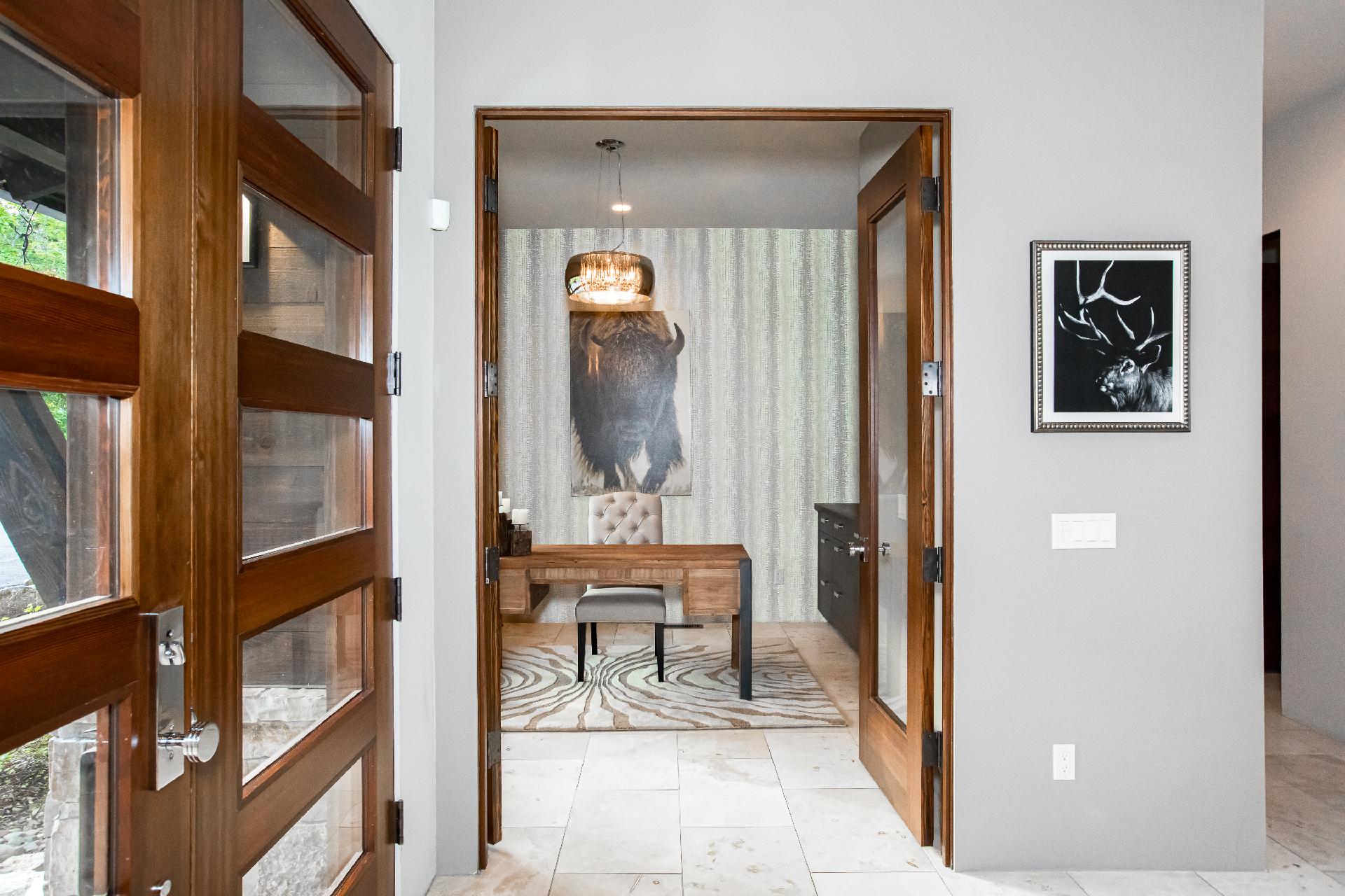 DESIGN IDEAS TO MAXIMIZE PRODUCTIVITY AND VALUE OF YOUR HOME OFFICE