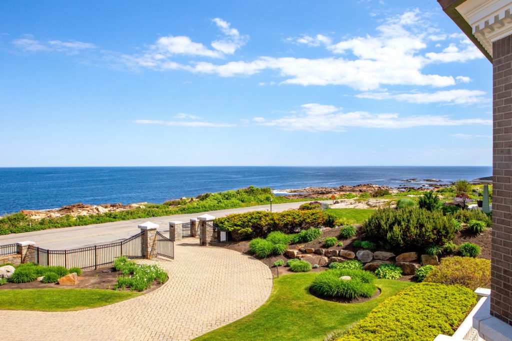 homes for athletes. balcony view