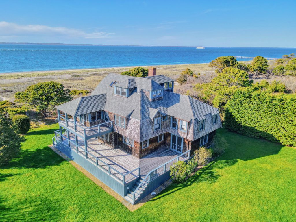 marthas vineyard home