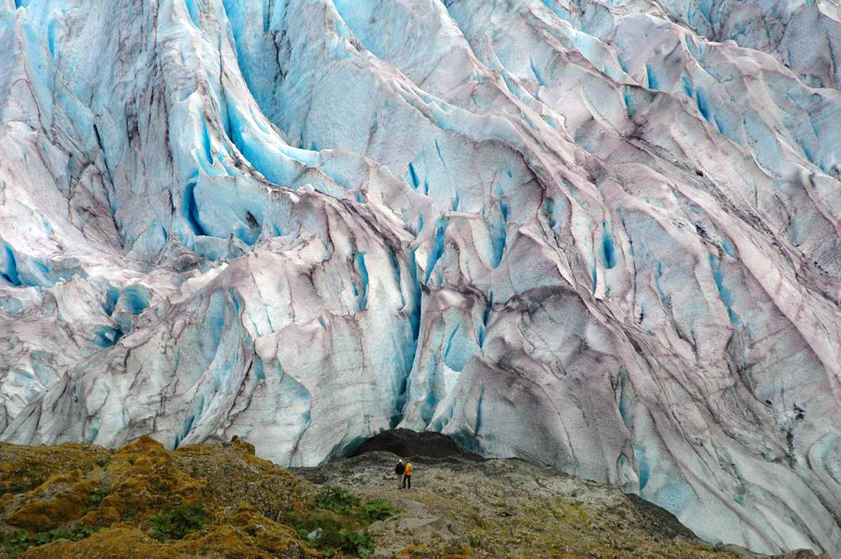 Melimoyu Glacier