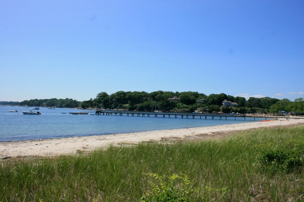 Seagate: 19 Smith's Point Road, Manchester, MA