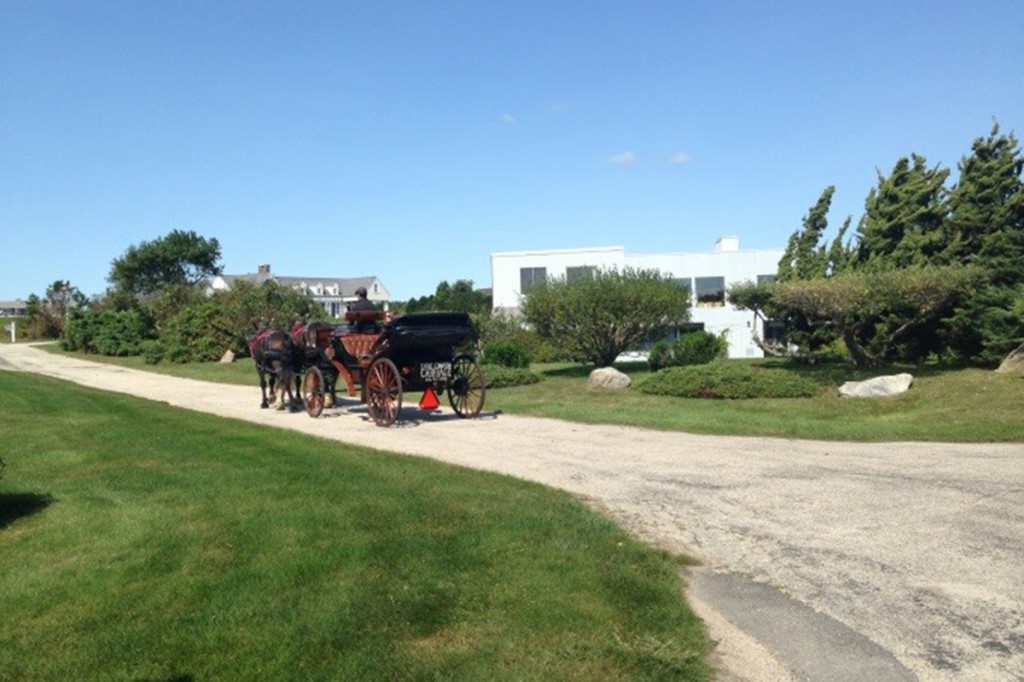 Carriage ride through Little Compton, RI 1