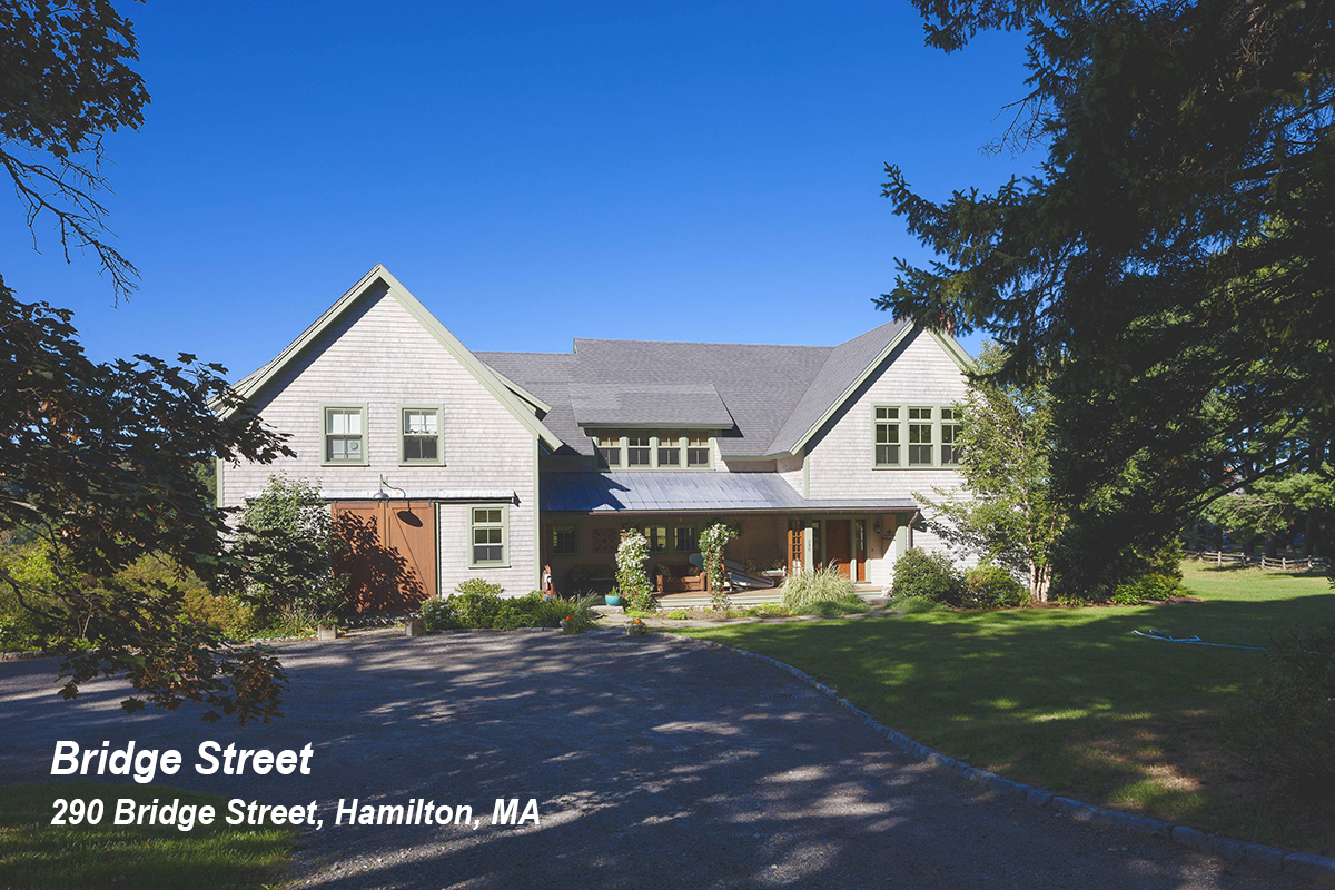 Approach to residence at 290 Bridge Street, Hamilton MA Bridge St