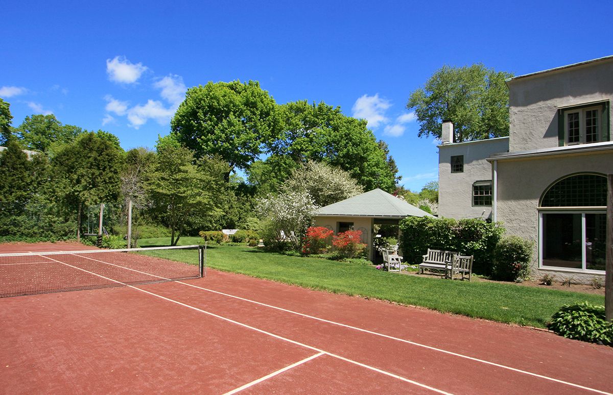 Clay_tennis_court