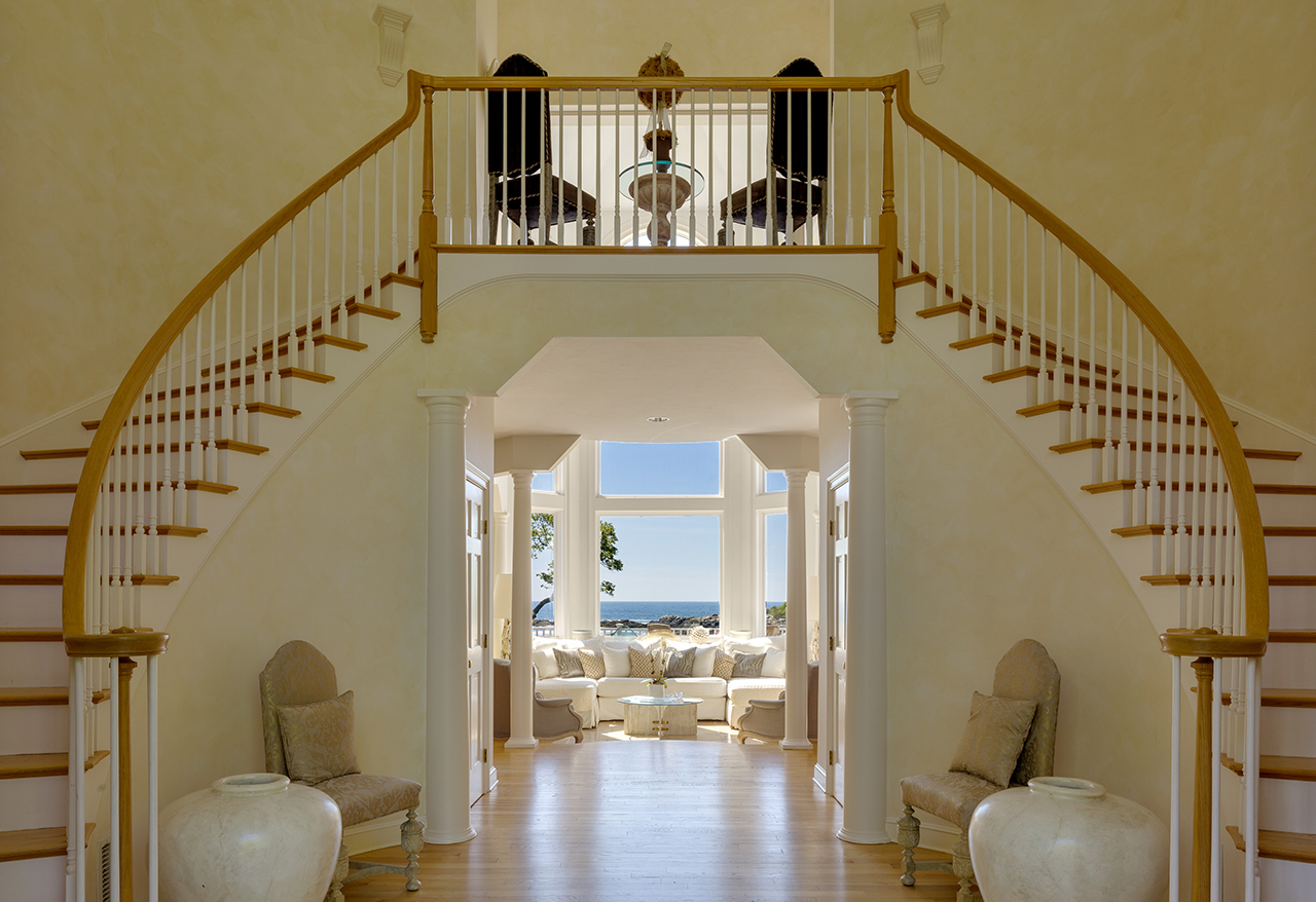 Smith's Point Oceanfront, Manchester, MA MA1728_6a