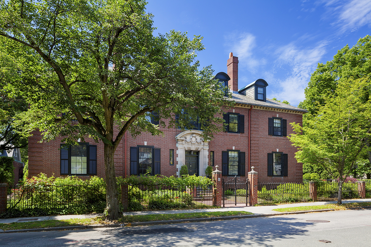 22 Worthington Road, Brookline - front exterior MA1756_1