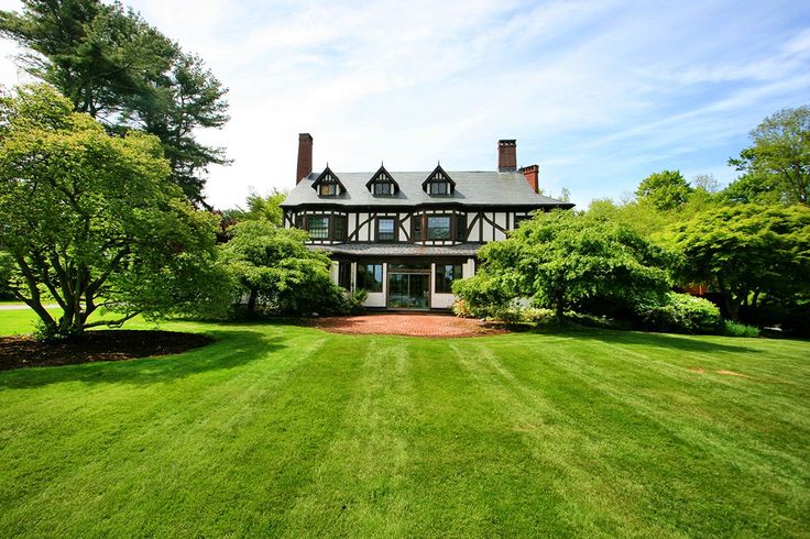 manchesterharborfrontestate