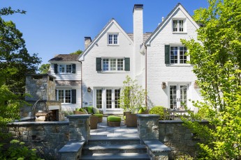 171 Edmunds Road, Wellesley, MA MA1831_1