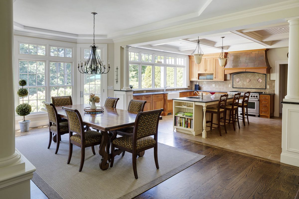 75 GOODNOW ROAD Sudbury, Massachusetts Kitchen/dining area, 75 Goodnow Road