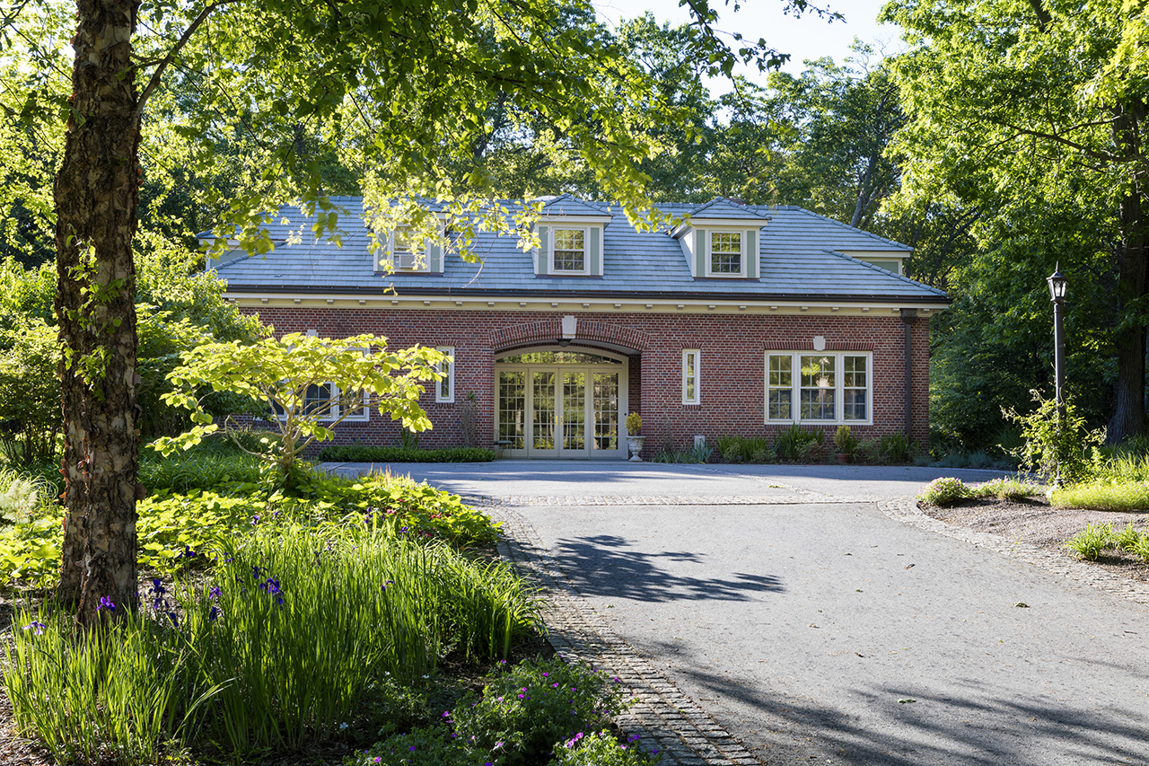 Weld Pond Estate, Dedham, MA Weld Pond Estate, Dedham, MA