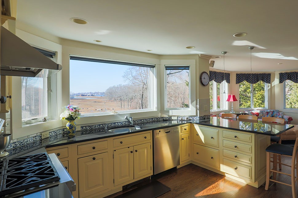 Kitchen, 5 School House Rd 4