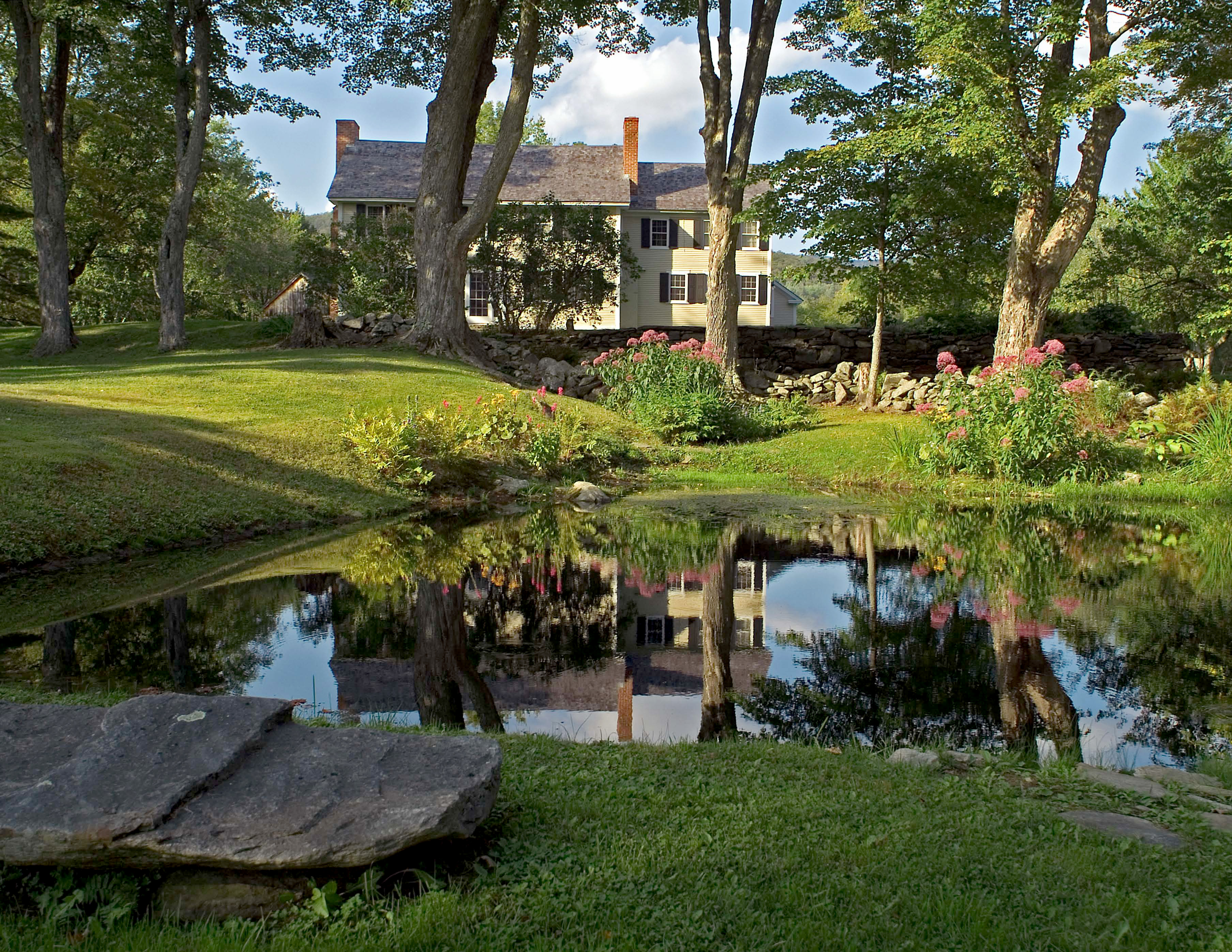 1834 Colonial, beautifully renovated Cascade Farm: VT0828-1_CC