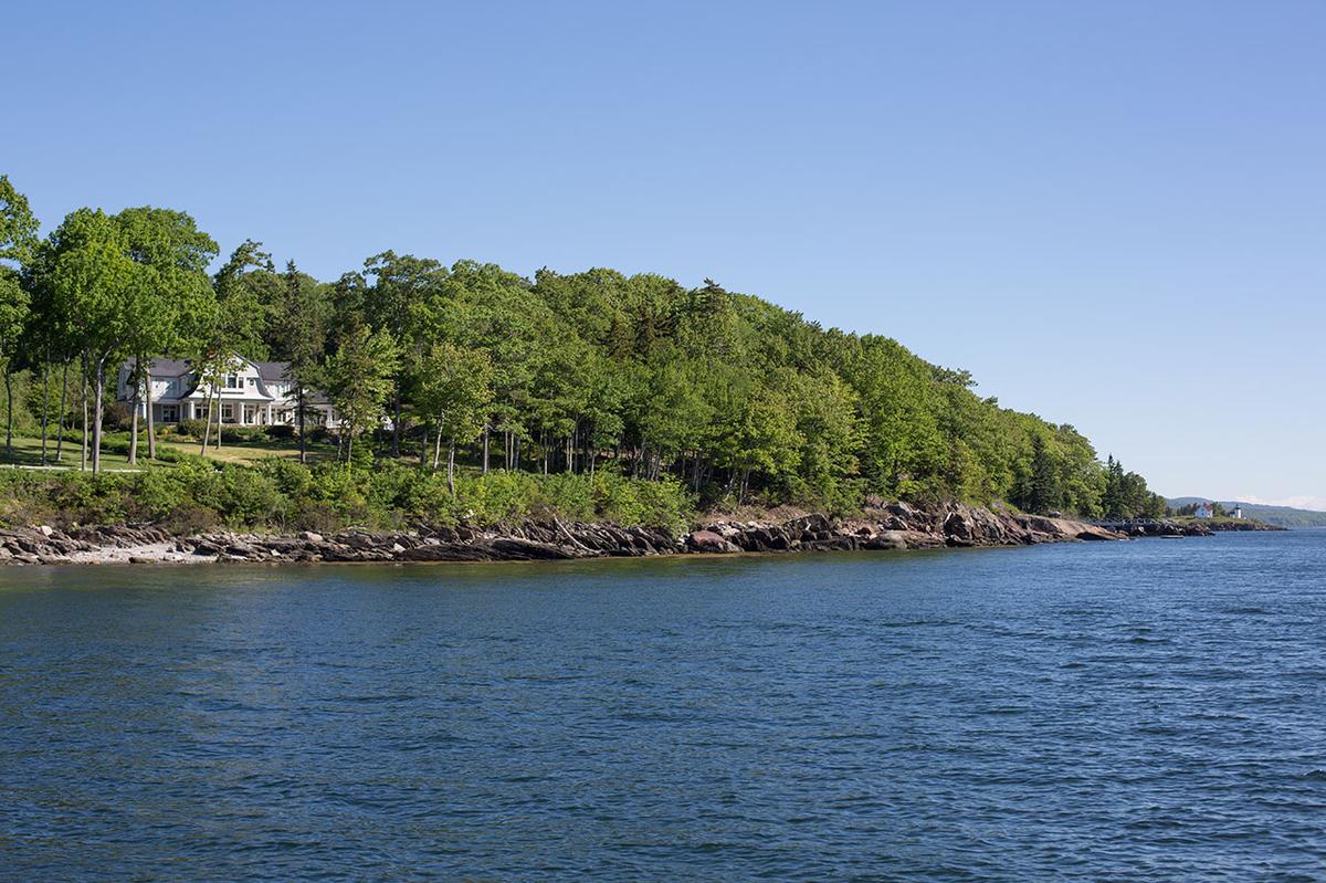 Camden and Rockport - 260 Bay View