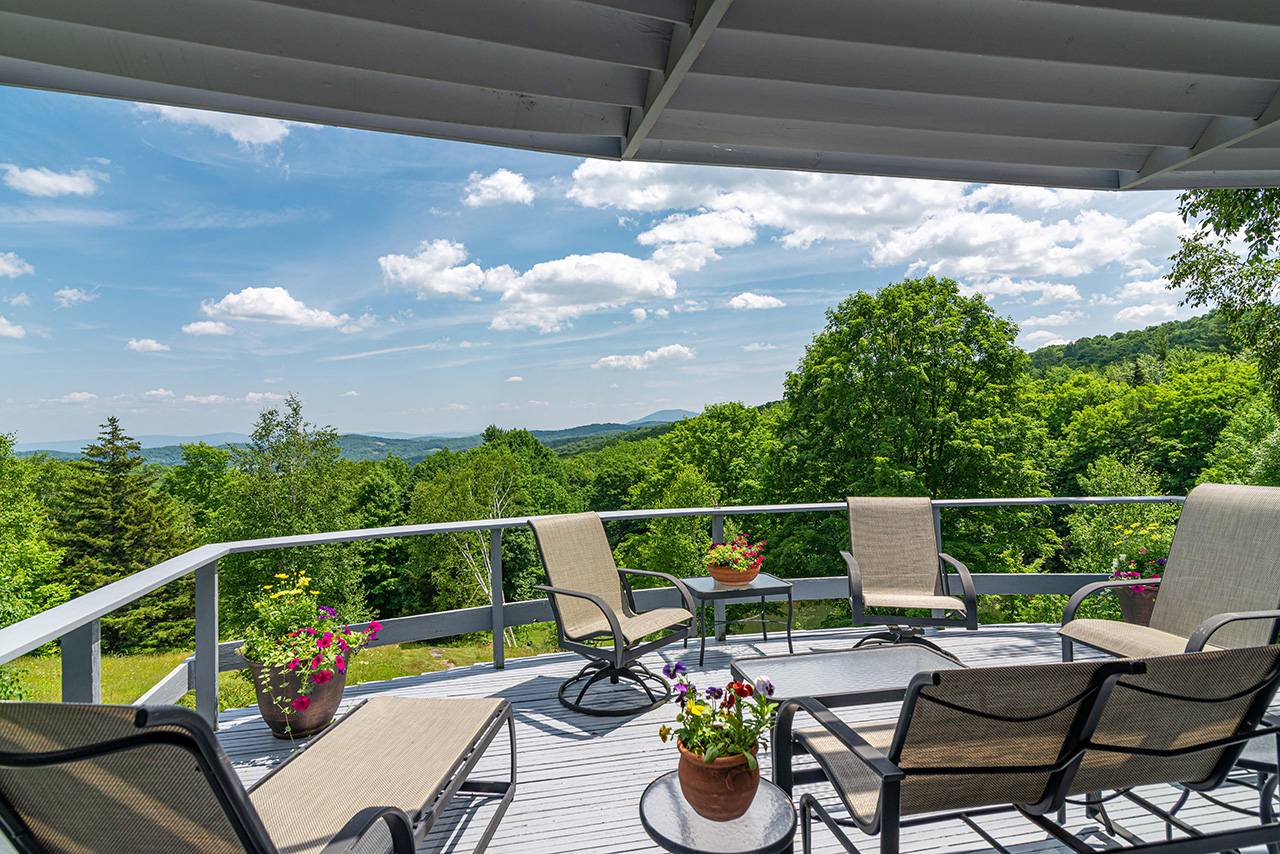 Views For sale by Story Jenks, Dia Jenks and Ruth Kennedy Sudduth