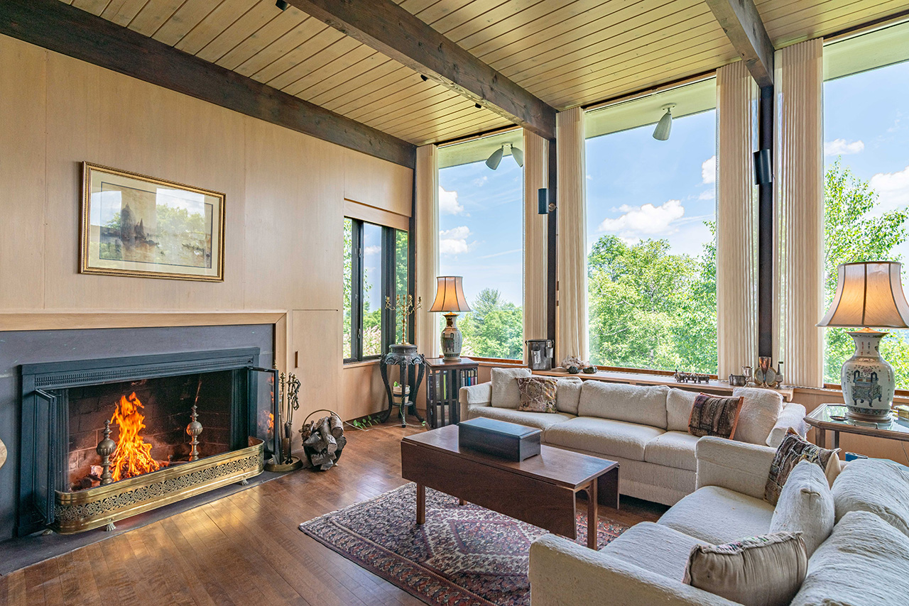 Views For sale by Story Jenks, Dia Jenks and Ruth Kennedy Sudduth