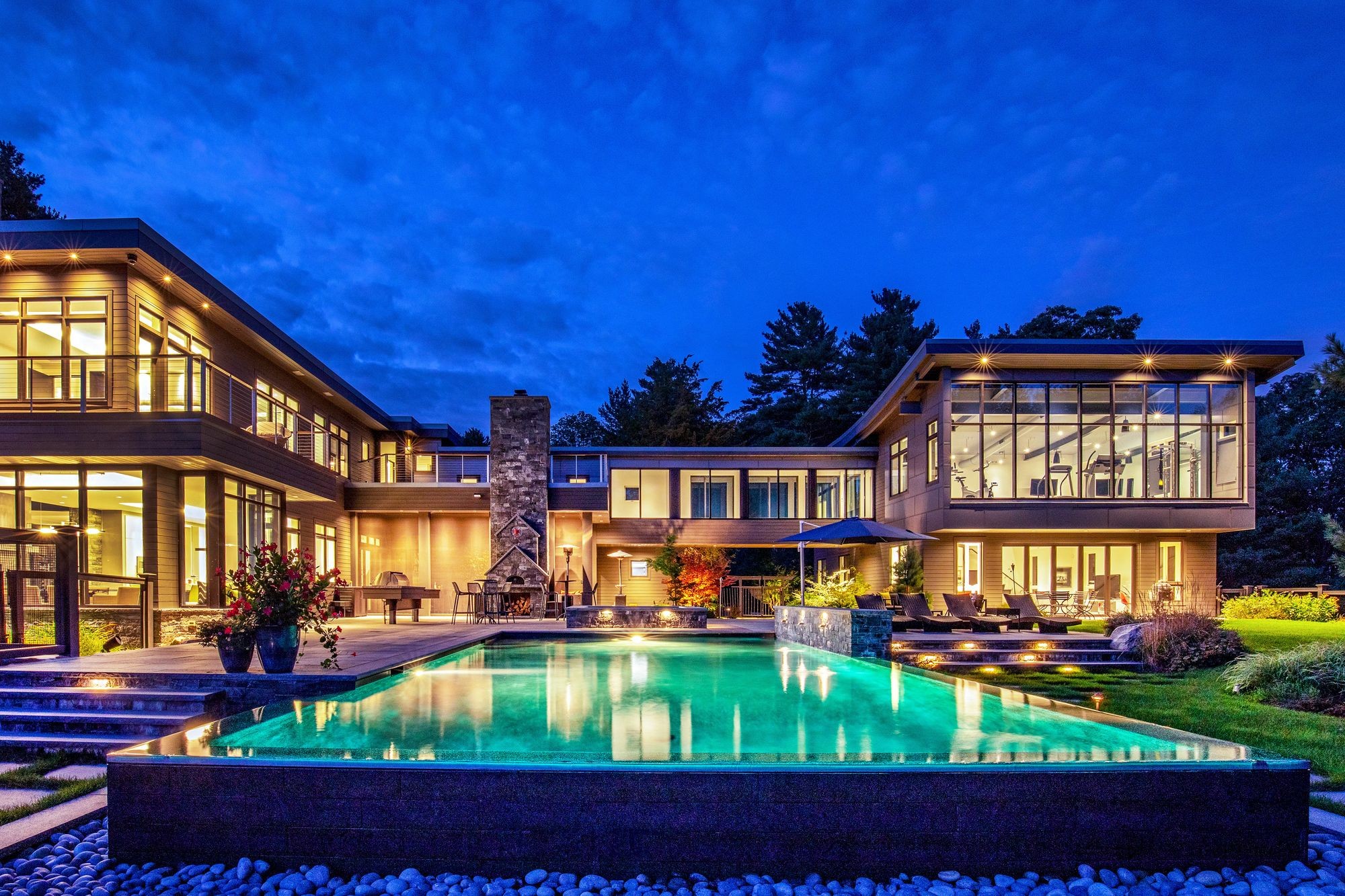 Contemporary New England Homes - the Lee Pond Estate