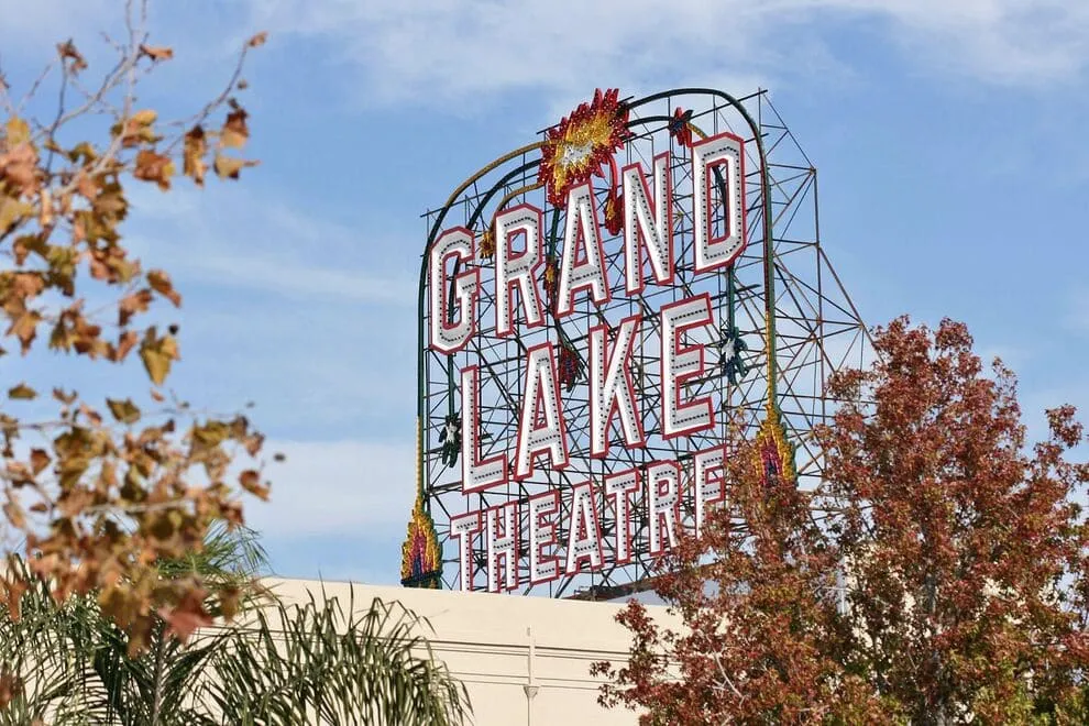 Grand Lake Theatre