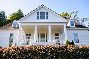 Historic Home With a Front Porch - Historic Homes for Sale in Upper Valley NH Real Estate