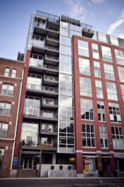 Channel Center Boston Luxury Apartment for Sale