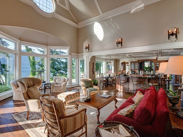 grand room