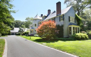 180_Clyde-Street__ExteriorFront2_800-M